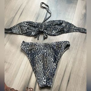 Victoria secret bikini barely worn size large.